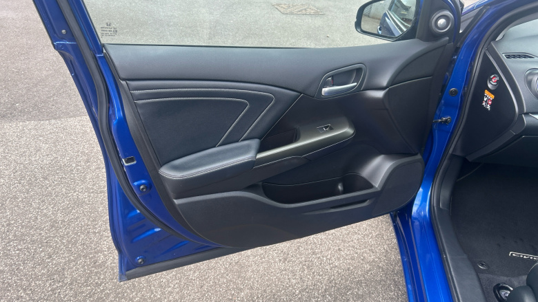 Honda Civic 1.8 i-VTEC SR 5dr Auto Petrol Hatchback